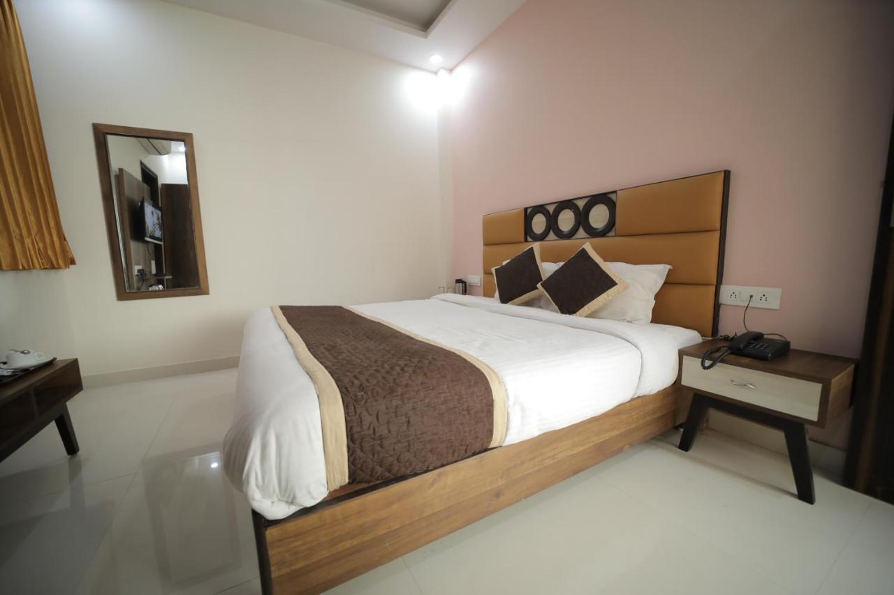 Hotel Reeve Inn Džajpur Exteriér fotografie